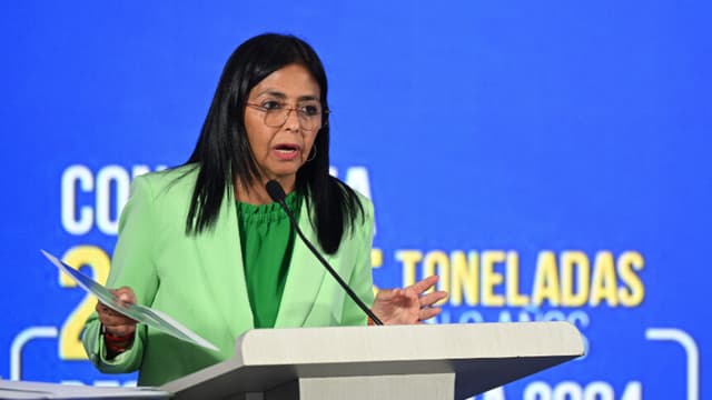 La vicepresidenta de Venezuela, Delcy Rodríguez, habla durante una rueda de prensa en Caracas el 8 de septiembre de 2025. (Foto de FEDERICO PARRA/AFP a través de Getty Images)
