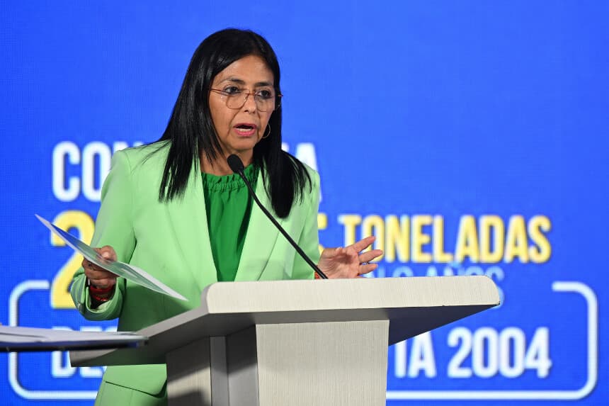 La vicepresidenta de Venezuela, Delcy Rodríguez, habla durante una rueda de prensa en Caracas el 8 de septiembre de 2025. (Foto de FEDERICO PARRA/AFP a través de Getty Images)
