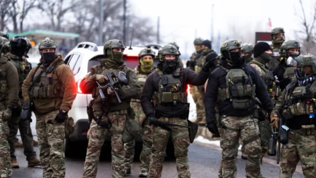 El gobernador de Minnesota convoca a la Guardia Nacional para apoyar a las fuerzas del orden