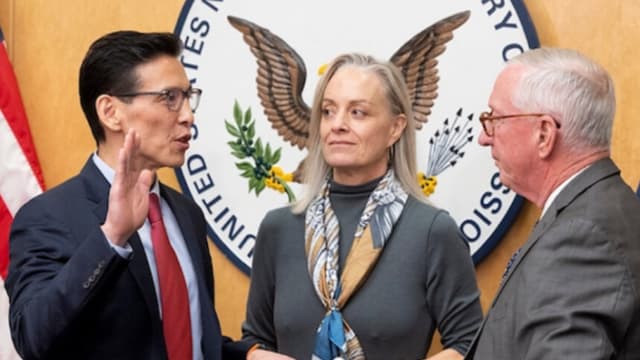 Trump nombra nuevo director regulador nuclear de EE. UU.