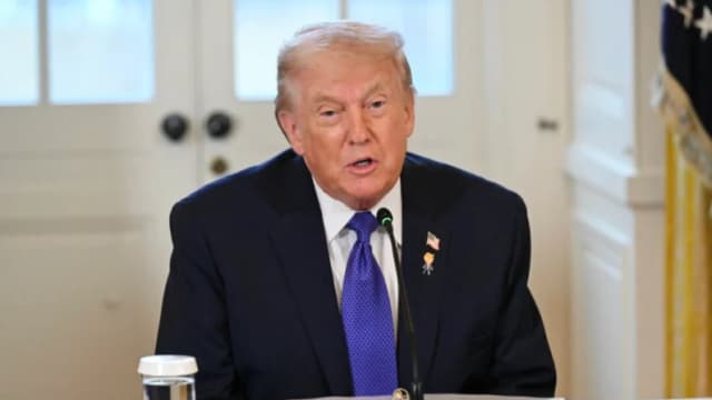 Trump se mantiene firme en su postura sobre Groenlandia y promete frenar a Rusia y China