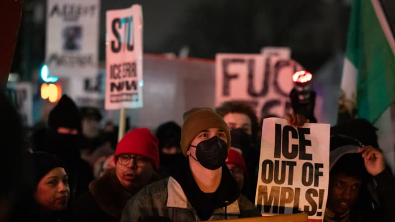 Se declara como asamblea ilegal protesta por tiroteo del ICE en Minneapolis