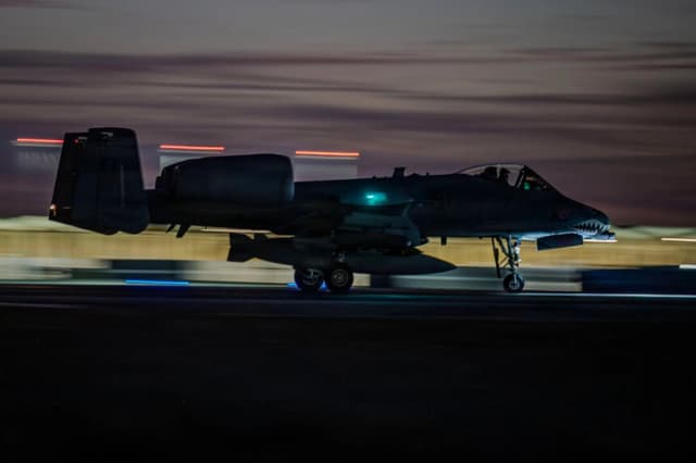 EE. UU. y sus aliados lanzan nuevos ataques contra objetivos del ISIS en Siria