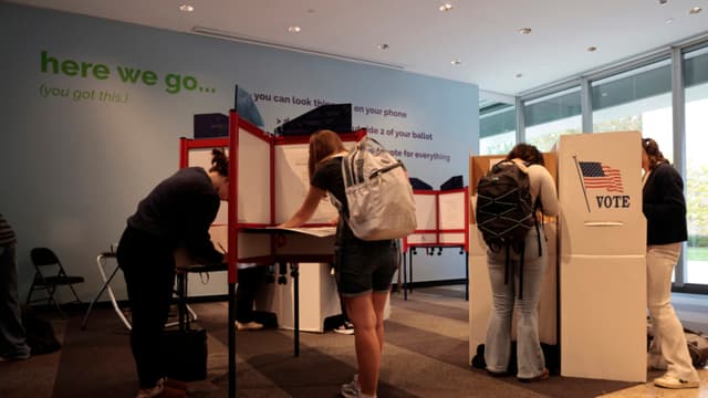 Secretario de condado de EE. UU. advierte presencia alarmante de no ciudadanos en jurados