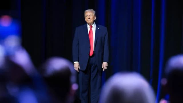 Trump firma orden ejecutiva para fortalecer la cadena de suministro de minerales críticos