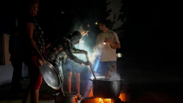 Sin ayuda a la vista, el régimen cubano se encuentra cada vez más aislado