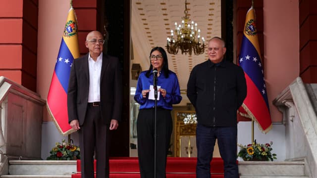 Delcy Rodriguez dice que continuará la liberación de presos políticos en Venezuela