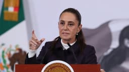 Sheinbaum dice que aterrizaje de avión militar de EE. UU. en Toluca responde a un "asunto de capacitación"