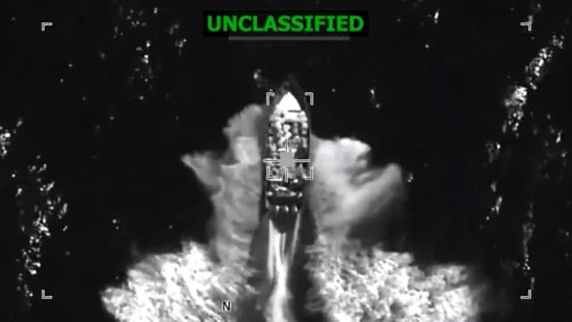 Familias de dos hombres muertos en ataque en el Caribe presentan demanda contra EE. UU.