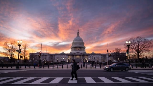 El Congreso no necesita emitir cheques de devolución de aranceles por valor de USD 2000: Trump