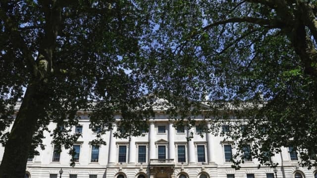 Reino Unido aprueba megaembajada china en Londres