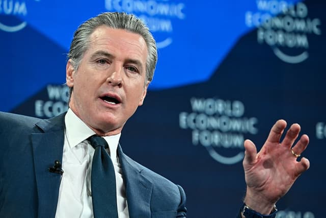Newsom: Los demócratas fracasaron en la política fronteriza de EE. UU.