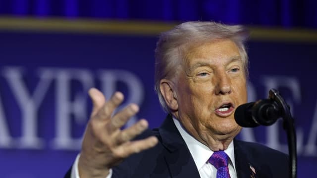 "Hay muchos indicios de que la religión está volviendo", afirma Trump en el Desayuno Nacional de Oración