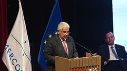 Panamá denuncia amenazas de China por anulación de contrato, dice presidente Mulino