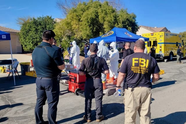 El FBI y la policía de Las Vegas descubren un supuesto laboratorio biológico ilegal en una casa de Las Vegas, el 31 de enero de 2026. (FBI)