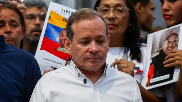 Juan Pablo Guanipa vuelve a su casa en Venezuela pero bajo arresto domiciliario