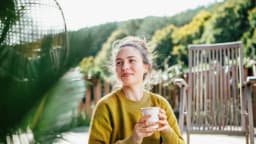 La autodignidad es la base de la salud: así puede construirla