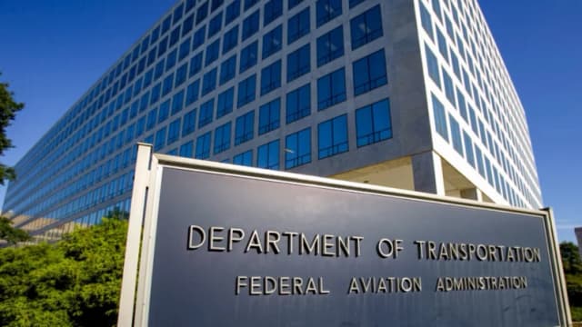 Levantan suspensión temporal de vuelos en aeropuerto de El Paso: Admón. de aviación de EE. UU.