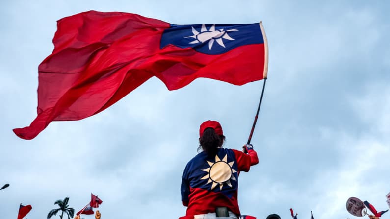 Régimen chino presionaría más a Taiwán tras cumbre entre Trump y Xi, según analistas