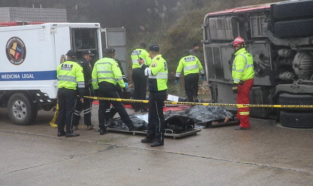 Accidente vial deja 1 muerto y 20 heridos en zona amazónica de Ecuador