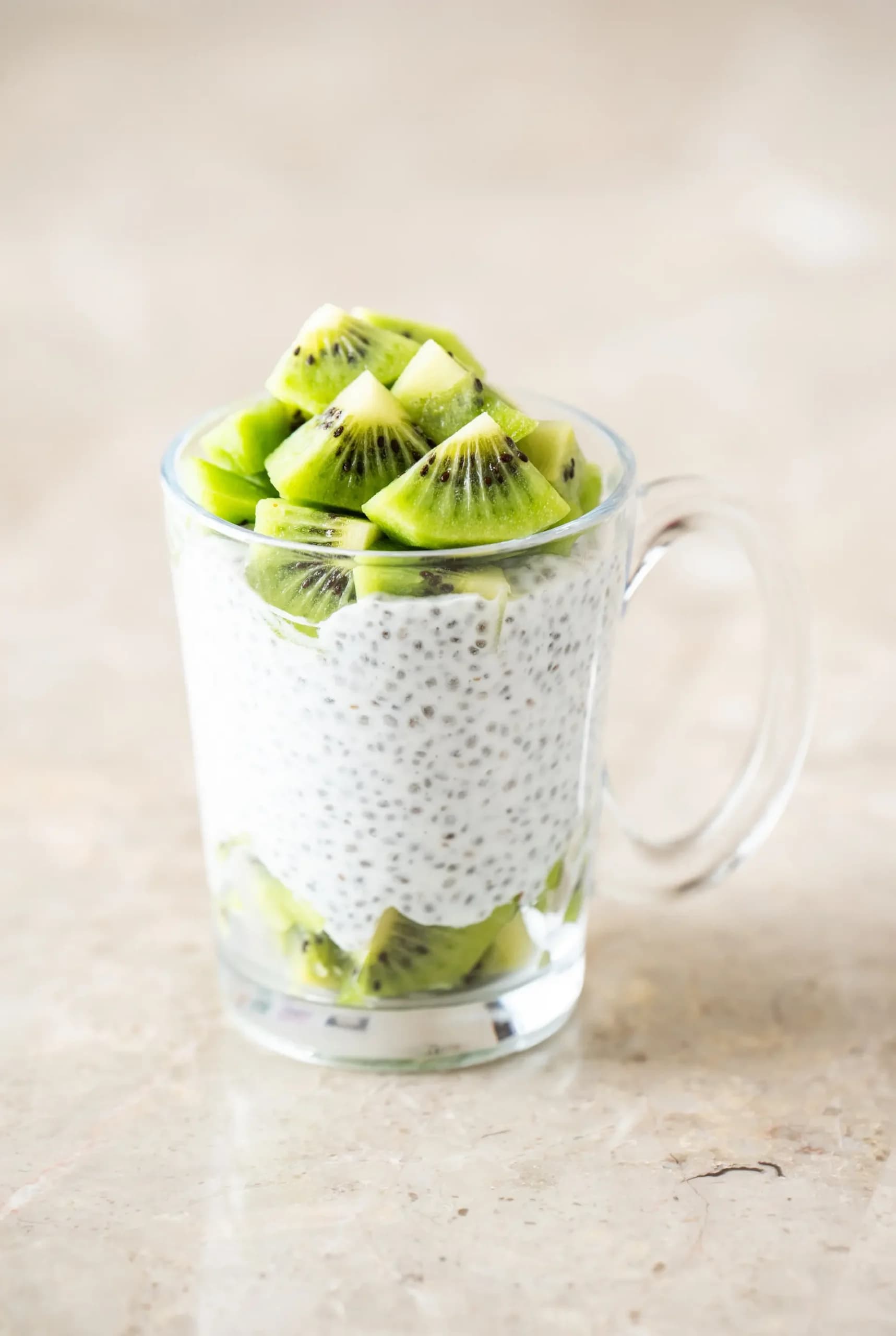 Pudín de kiwi. (Samira Bouaou/The Epoch Times)