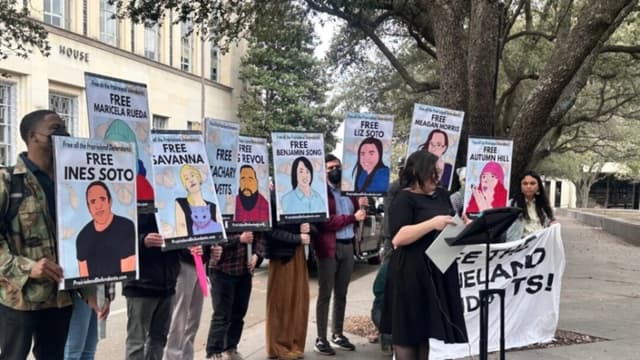 Comienza el juicio por el presunto tiroteo de Antifa en el centro de detención del ICE de Texas