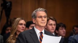 EE. UU. pausa sanciones sobre el petróleo iraní detenido en el mar