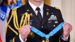 Trump concederá la Medalla de Honor a tres veteranos del Ejército