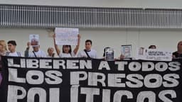 Familiares de presos políticos venezolanos excluidos de la amnistía claman por su liberación