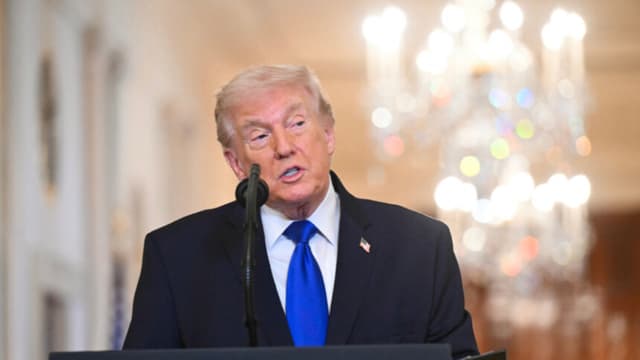 Trump dice que podría usar el modelo de transición política de Venezuela en Irán