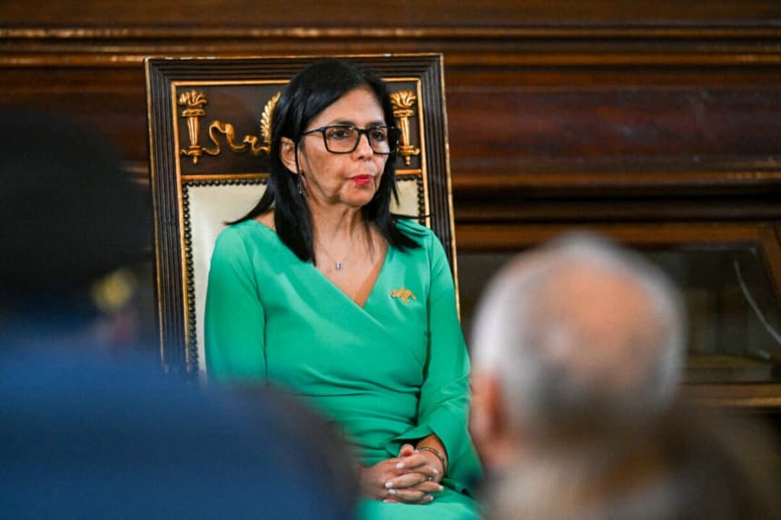 La vicepresidenta venezolana, Delcy Rodríguez, asiste a una sesión de la Asamblea Nacional para juramentar como presidenta interina de Venezuela en Caracas, Venezuela, el 5 de enero de 2026. (Federico Parra/AFP vía Getty Images)