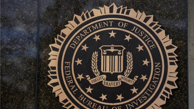 FBI "identificó y abordó" actividades cibernéticas sospechosas en sus redes, según portavoz de la agencia