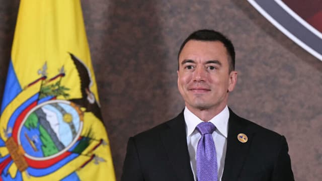 Noboa dice que expulsó a personal diplomático por injerencia de Cuba en actividades políticas