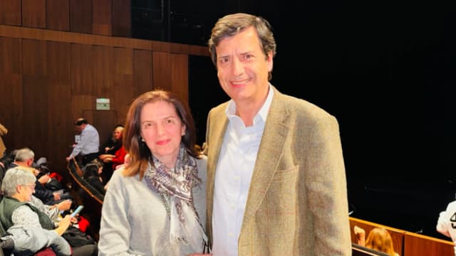 "Estarían muy orgullosos en China si pudieran ver" Shen Yun, dice exoficial militar español