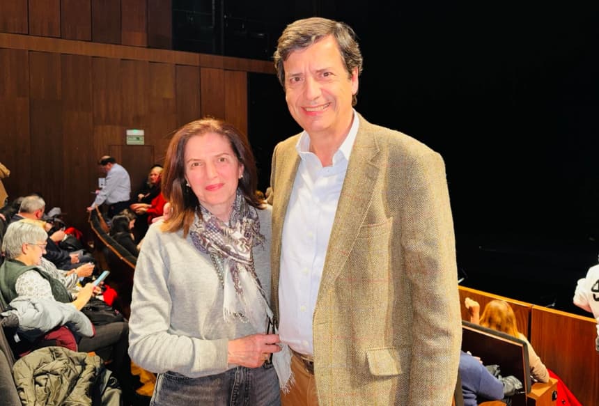 "Estarían muy orgullosos en China si pudieran ver" Shen Yun, dice exoficial militar español