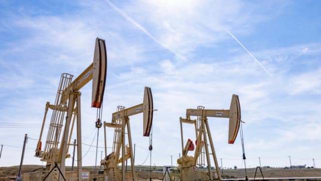 Los precios del petróleo se estabilizarían en torno a los 70 dólares a finales de 2026: EIA