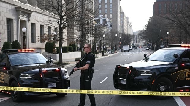 Servicio Secreto arresta a hombre luego que estrellara su vehículo contra la barrera de la Casa Blanca
