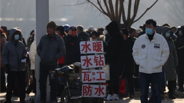Débil economía china deja sin trabajo a los trabajadores migrantes rurales tras vacaciones