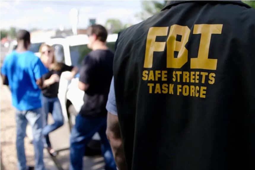 Agentes del FBI, en una fotografía de archivo. (Cortesía del FBI)