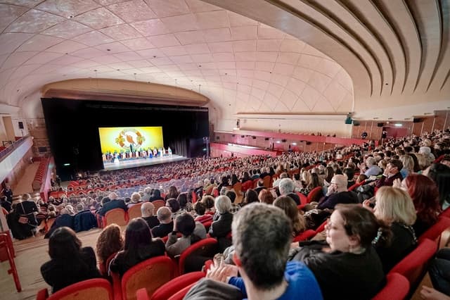 Amenaza de bomba contra Shen Yun en Roma suscita preocupación; senador expresa su apoyo