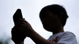 La UE abre investigación a Snapchat por protección infantil frente a captación sexual