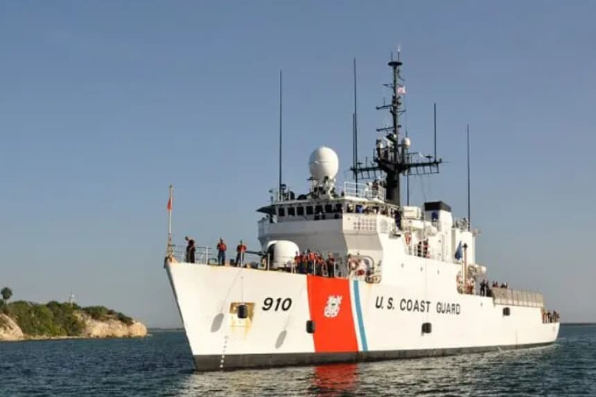 Buque de la Guardia Costera de EE. UU. 'Thetis'. (Foto de archivo suboficial Bill Mesta).