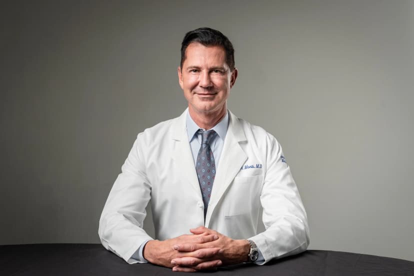 El Dr. Daniel Monti es un pionero en el campo de la medicina integrativa, e investiga la neurociencia y la salud cerebral. (Samira Bouaou/The Epoch Times)
