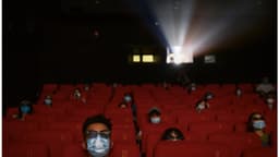 El PCCh prohíbe lista de documentales, lo que evidencia la censura mientras el régimen refuerza el control ideológico