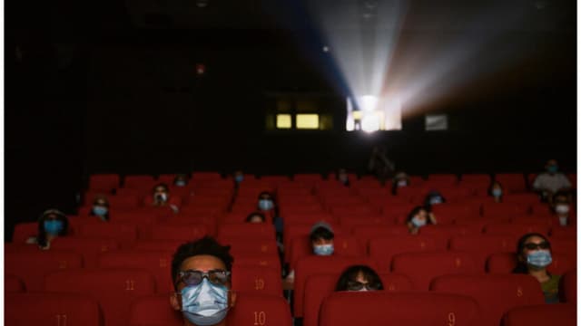 El PCCh prohíbe lista de documentales, lo que evidencia la censura mientras el régimen refuerza el control ideológico