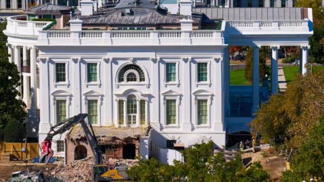 Corte de Apelaciones permite que continúe la obra del salón de baile de la Casa Blanca por ahora