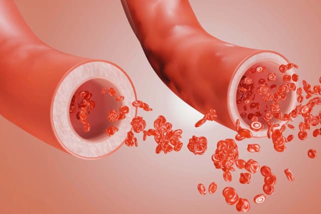 Tu hábito de desplazarte por la pantalla podría estar elevando tu presión arterial