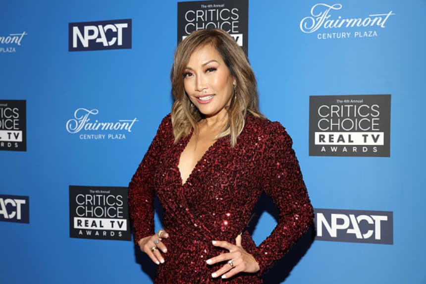 Hospitalizan a presentadora Carrie Ann Inaba por emergencia médica en vuelo