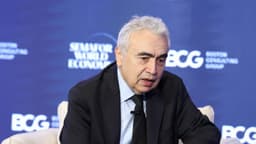 Director de la AIE propone construir oleoducto para eludir estrecho de Ormuz ante el bloqueo de Irán