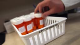 Tomar medicamentos comunes durante el embarazo puede aumentar el riesgo de autismo: estudio